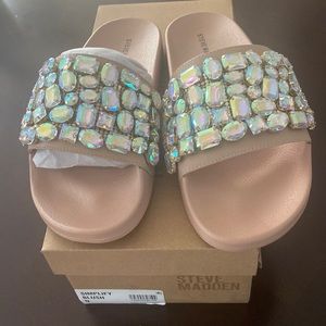 NIB Steve Madden Pool Slides